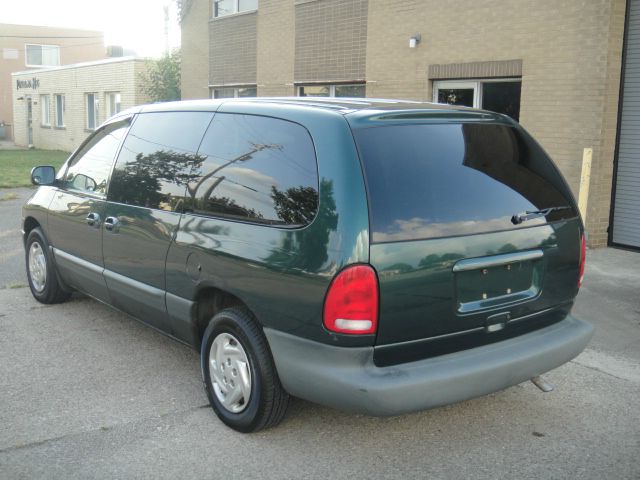 1999 Dodge Grand Caravan SE
