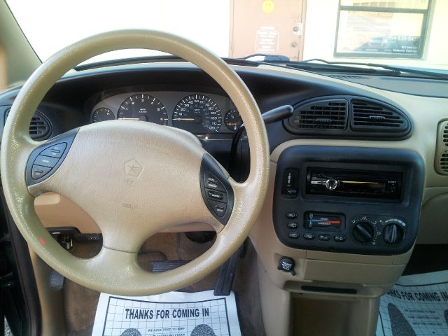 1999 Dodge Grand Caravan SE