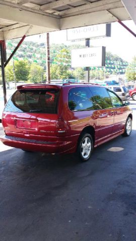 1999 Dodge Grand Caravan AUTO (SE)