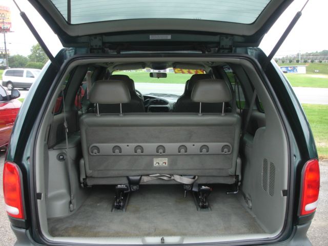 1999 Dodge Grand Caravan SE