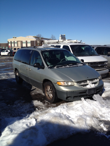 1999 Dodge Grand Caravan X