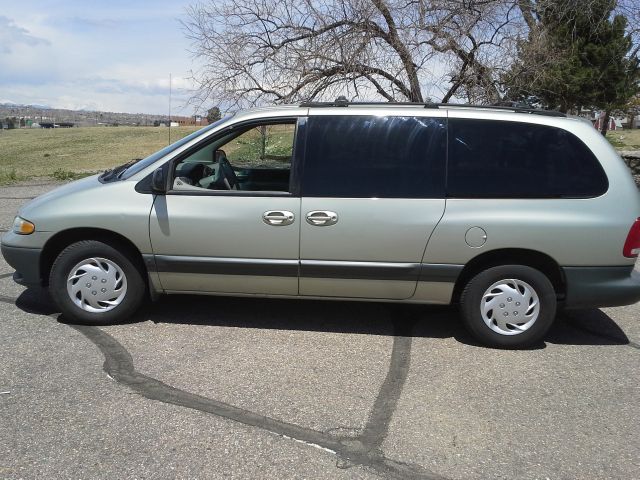2000 Dodge Grand Caravan SE