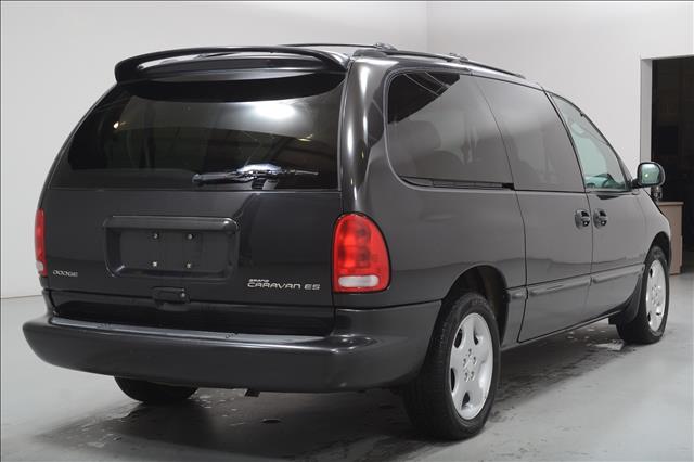 2000 Dodge Grand Caravan LW2