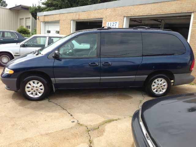 2000 Dodge Grand Caravan SE