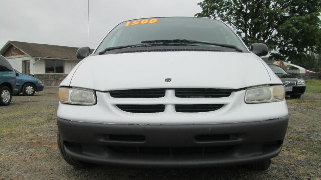 2000 Dodge Grand Caravan SE
