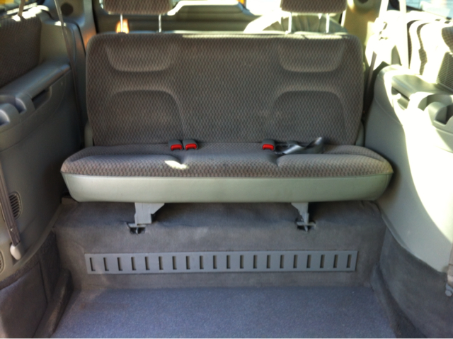 2000 Dodge Grand Caravan SE