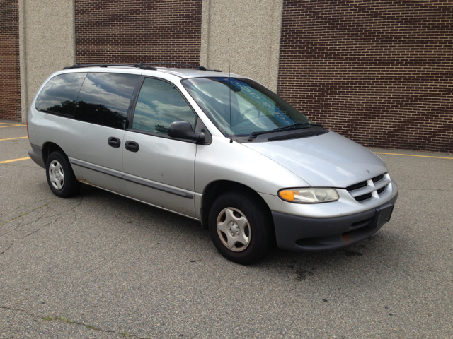 2000 Dodge Grand Caravan Base
