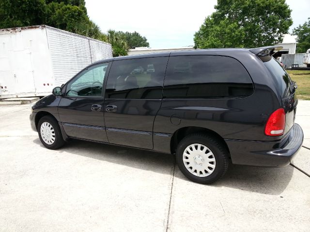 2000 Dodge Grand Caravan Crew Cab Amarillo 4X4
