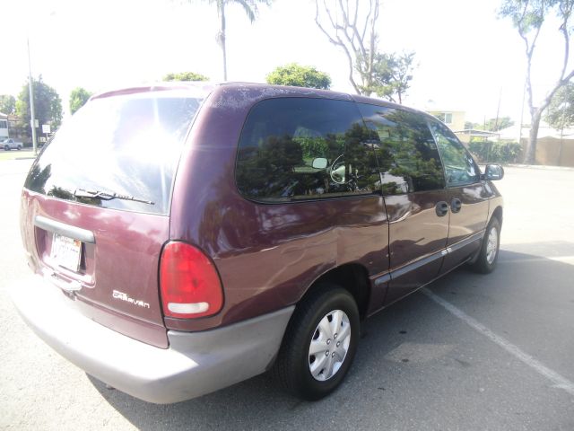 2000 Dodge Grand Caravan Base