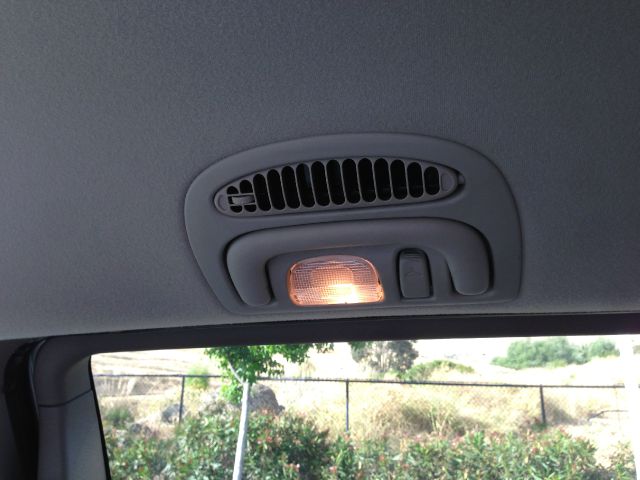 2001 Dodge Grand Caravan LW2