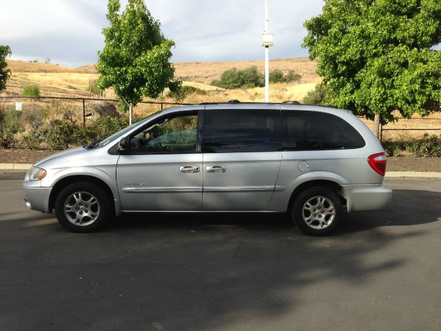 2001 Dodge Grand Caravan LW2