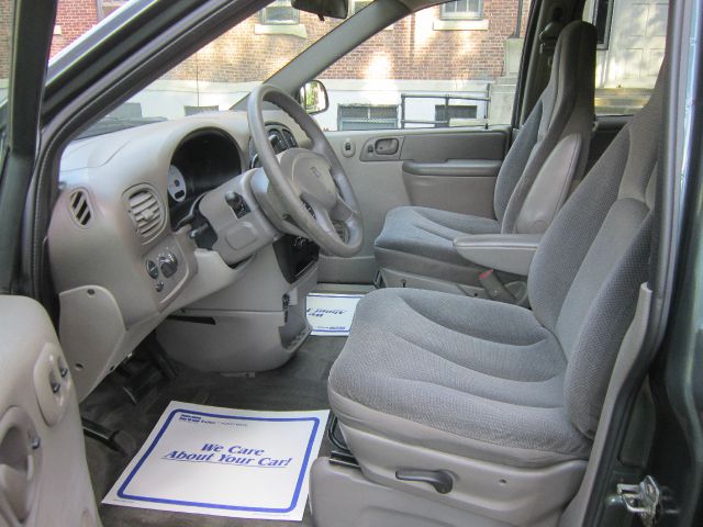 2002 Dodge Grand Caravan SE