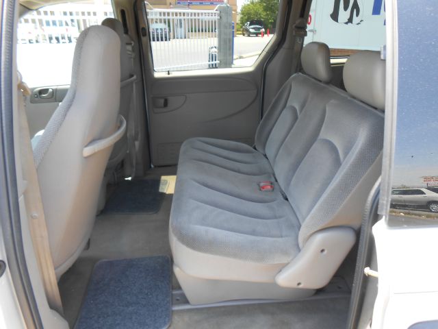 2003 Dodge Grand Caravan SE