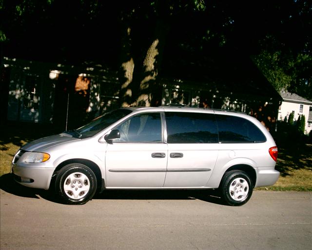 2003 Dodge Grand Caravan SE