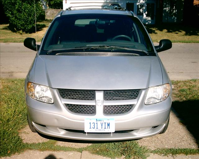 2003 Dodge Grand Caravan SE