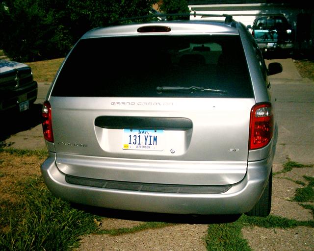 2003 Dodge Grand Caravan SE