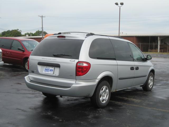 2003 Dodge Grand Caravan SE