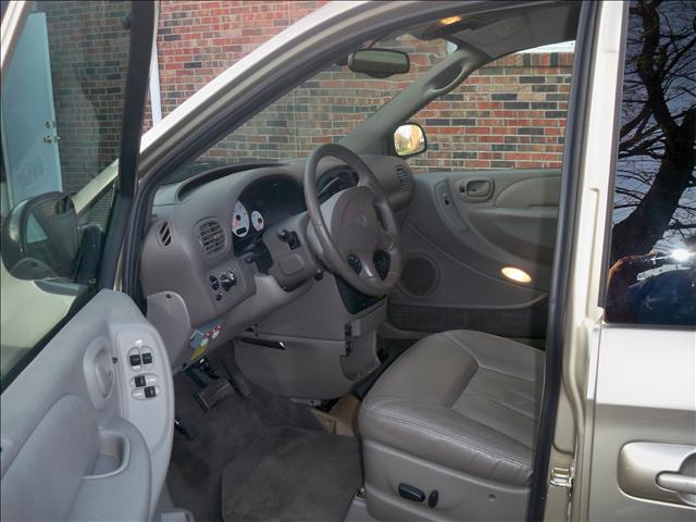 2003 Dodge Grand Caravan Unknown