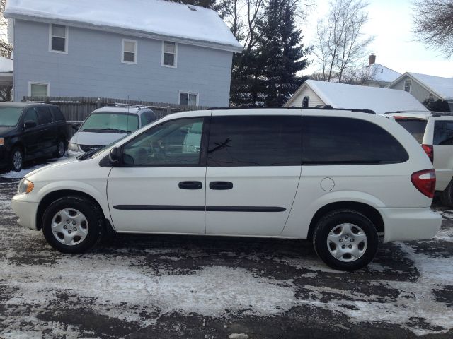 2003 Dodge Grand Caravan SE