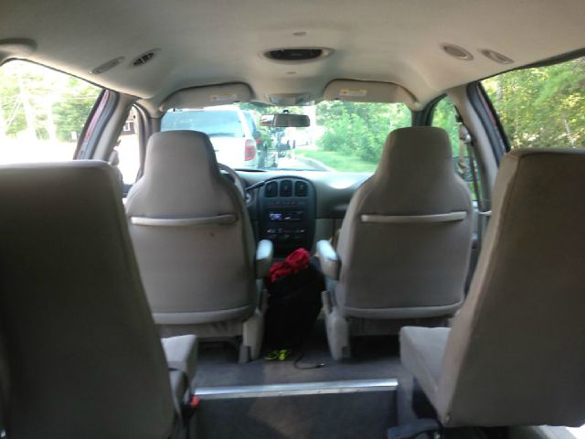 2003 Dodge Grand Caravan SE