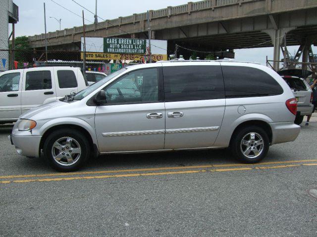 2004 Dodge Grand Caravan Crewcab 4X4 Kingranch