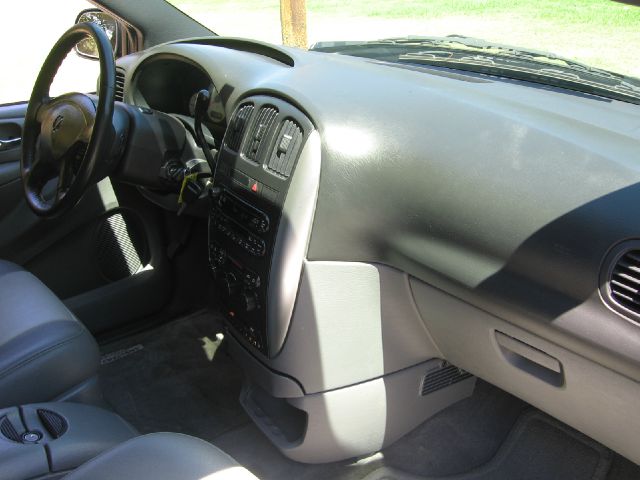 2004 Dodge Grand Caravan S