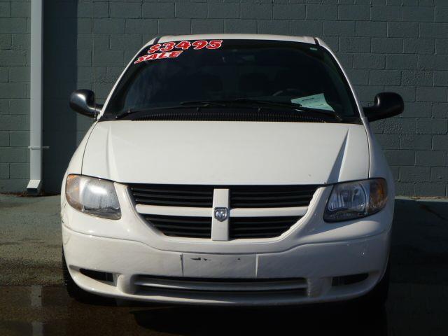 2004 Dodge Grand Caravan SE