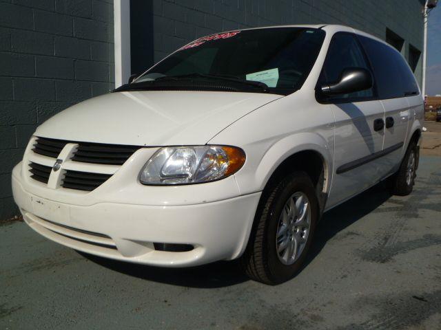 2004 Dodge Grand Caravan SE