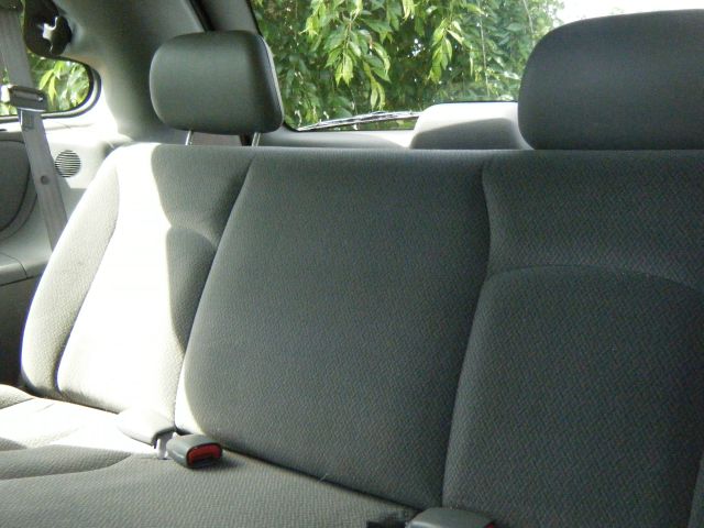 2004 Dodge Grand Caravan SE