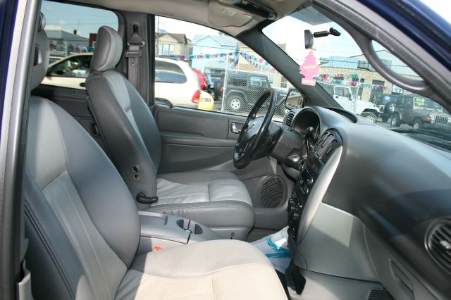 2004 Dodge Grand Caravan S