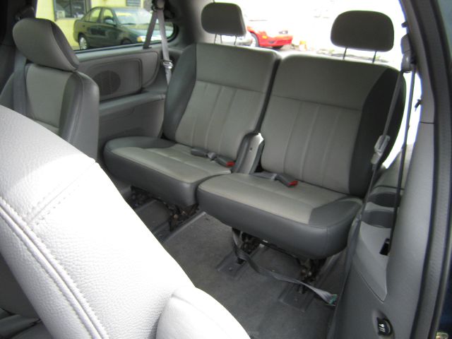 2004 Dodge Grand Caravan S