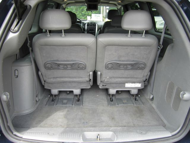 2004 Dodge Grand Caravan S