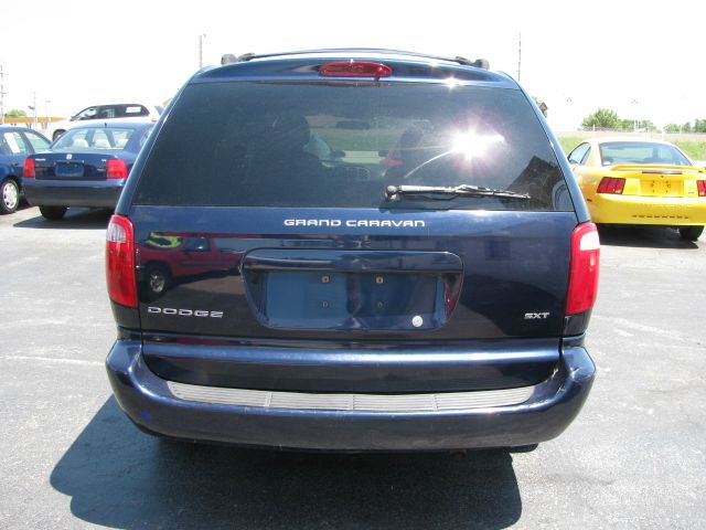 2004 Dodge Grand Caravan S