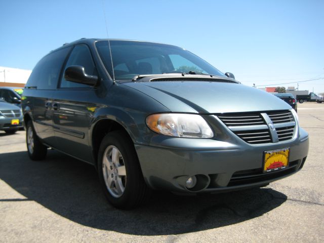 2005 Dodge Grand Caravan S