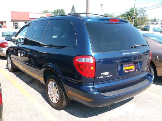2005 Dodge Grand Caravan SE