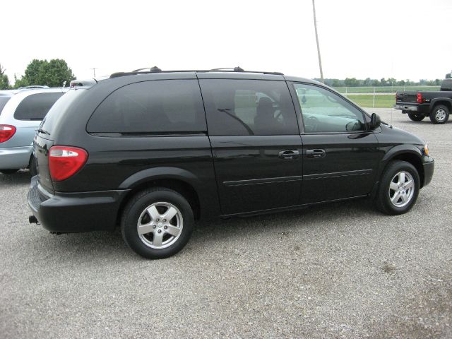 2005 Dodge Grand Caravan S