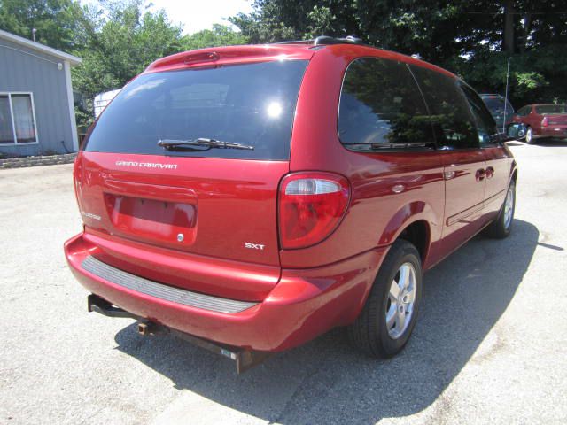 2005 Dodge Grand Caravan S