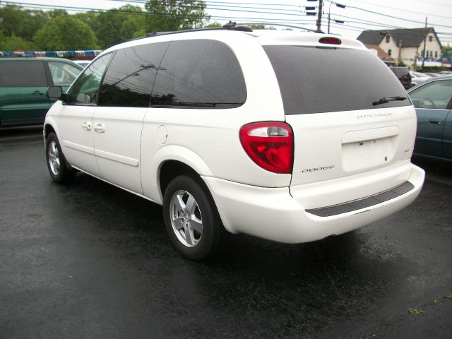 2005 Dodge Grand Caravan S