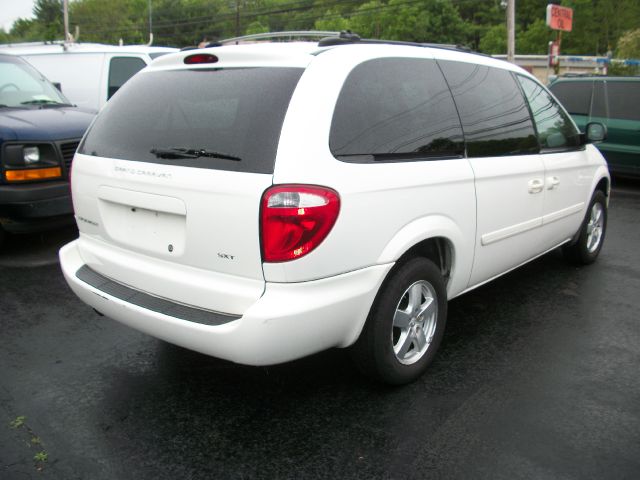 2005 Dodge Grand Caravan S