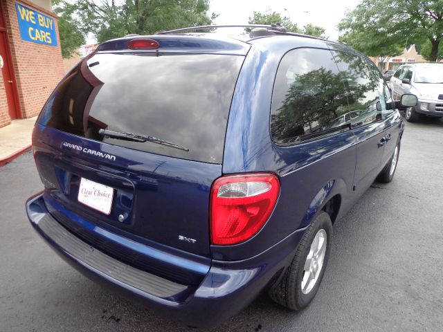 2005 Dodge Grand Caravan S