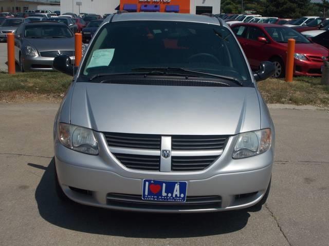 2005 Dodge Grand Caravan SE