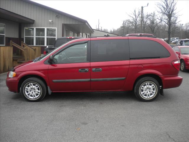 2005 Dodge Grand Caravan SE