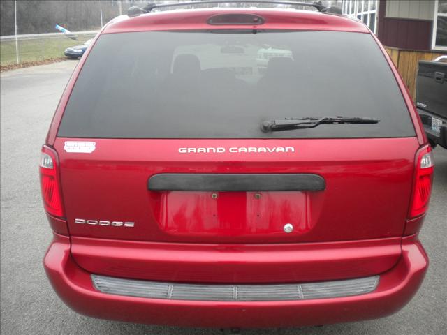 2005 Dodge Grand Caravan SE