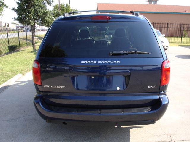 2005 Dodge Grand Caravan S