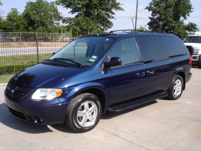 2005 Dodge Grand Caravan S