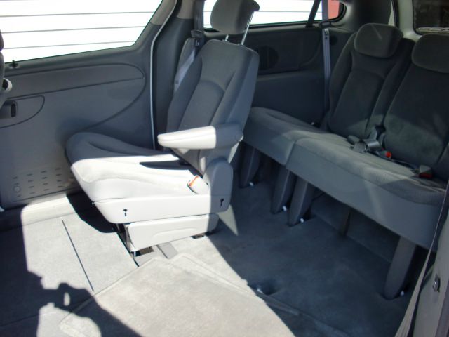2005 Dodge Grand Caravan S