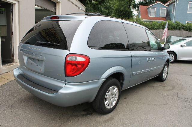 2005 Dodge Grand Caravan Unknown
