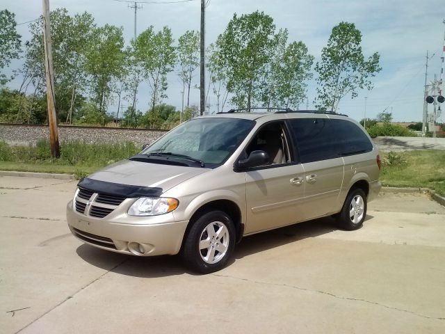 2005 Dodge Grand Caravan S