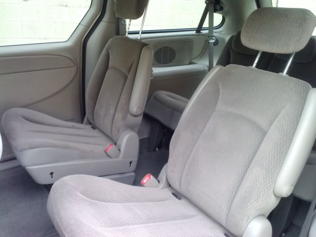 2005 Dodge Grand Caravan S