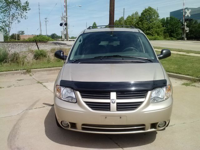 2005 Dodge Grand Caravan S